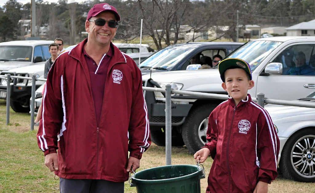 Mark Fowler and Tyla Ammenhauser did the rounds at the Suburbs grounds at the weekend, making sure the fields were kept tidy and litter-free. Mark Fowler and Tyla Ammenhauser did the rounds at the Suburbs grounds at the weekend, making sure the fields were kept tidy and litter-free.